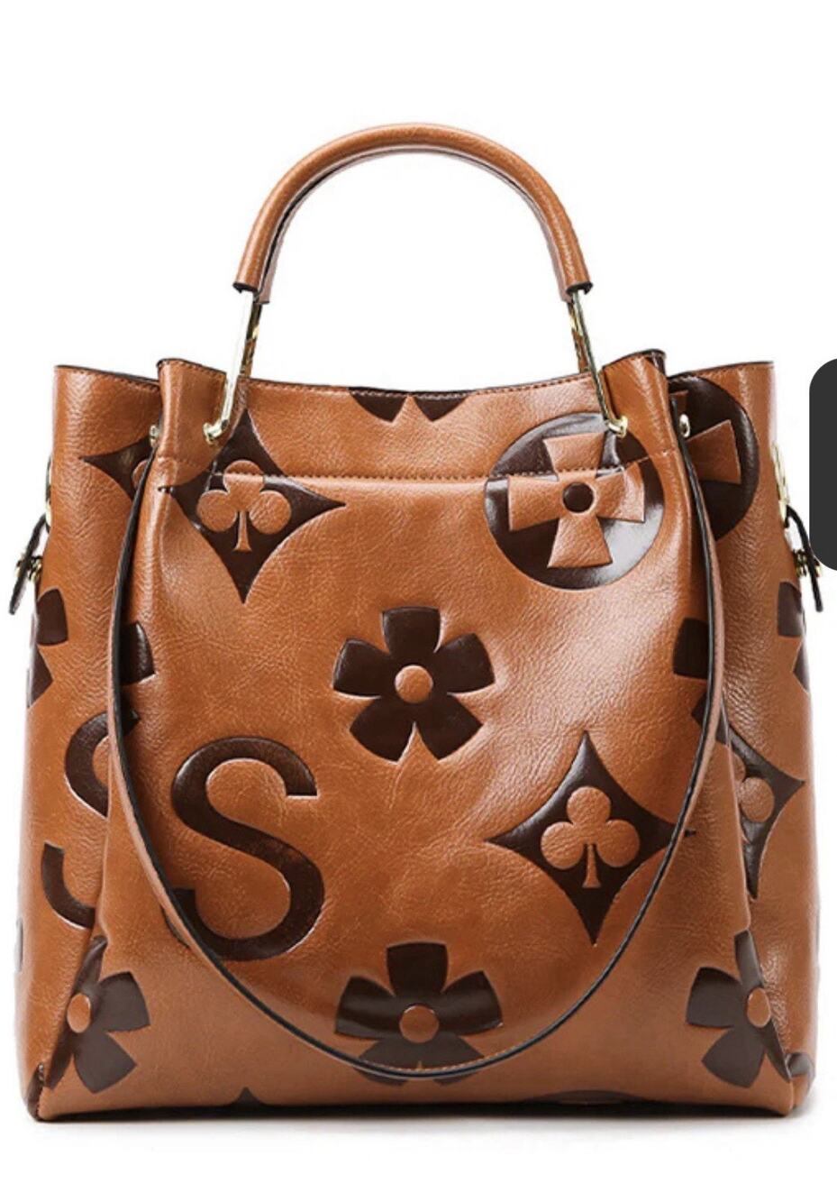 Stylish and Casual Large-capacity Embossed Shoulder Bag